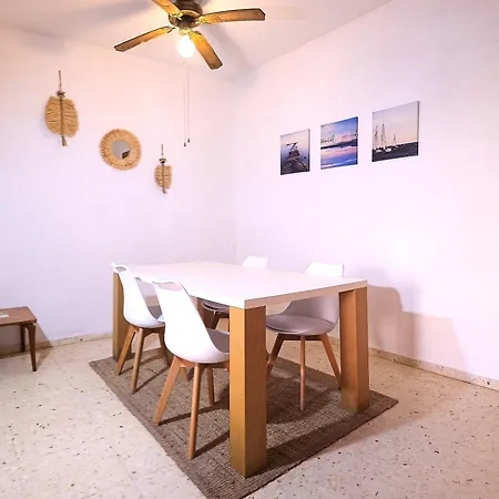 Apartment Vacansis 2 *